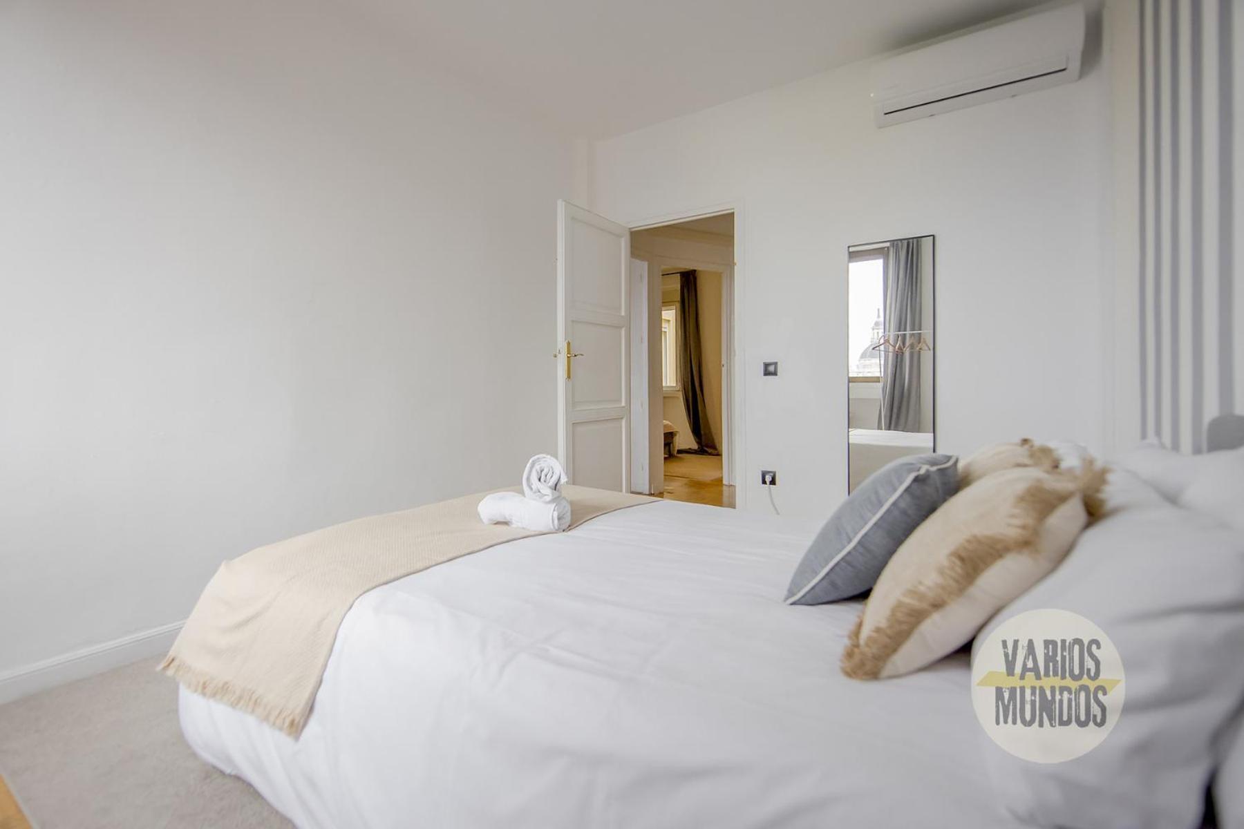 Apartamento De 4Hab En La Latina Con Vistas A Madrid Centro المظهر الخارجي الصورة
